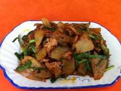 土豆盐煎肉-芳芳餐厅(白沙路店)