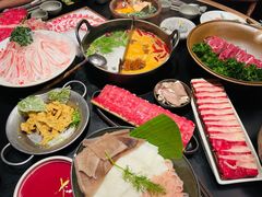 -三出山火锅(南京万象天地店)