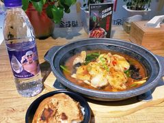 -极有家小鱼小鸡石锅煲(佳兆业店)