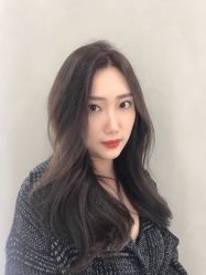 -变画·发型STUDIO