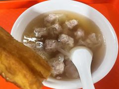 -张阿三馄饨店