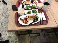 -了凡油鸡饭·面(台北101店)
