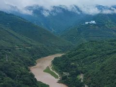 -元江连续刚构世界第一高桥景区