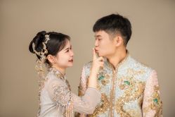 -天长地久婚纱摄影