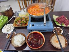 -苗侗地道红酸.酸汤鱼·酸汤牛肉