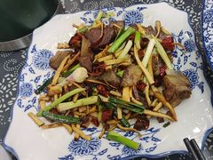 -记忆湘菜馆(芙蓉镇店)