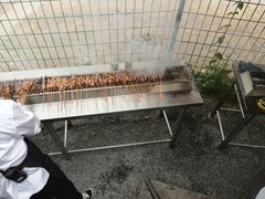 -乌托邦轰趴日租聚会别墅(先生的院子店)