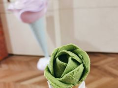 薄荷开心果-潮一不贰·法式甜品·生日蛋糕·西式简餐(外滩店)