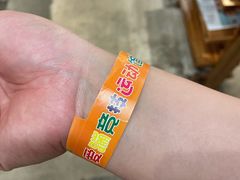-爱蹦iBOON蹦床运动馆(江汉店)