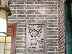 -东口码头·烧鸽子·鱼头泡饼·地方菜(金鹰悦城店)