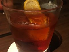 -饮湖威士忌鸡尾酒吧