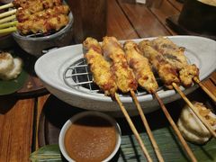 -三亚艾迪逊酒店·海滩烧烤 BARBACOA·现场乐队·浪漫晚餐·烧烤海鲜