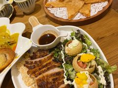 -泰堤坊(淡水体育馆店)