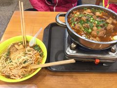 -华中科技大学东三学生食堂