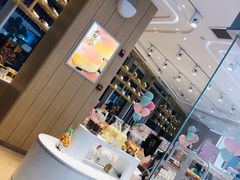 -好利来(万卉路店)