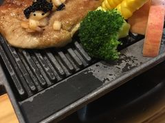 铁板鹅肝-花潮料理艺食馆(世欧广场店)