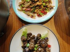 -房县土本味土鸡汤特色餐厅(沌口店)