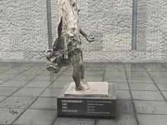 -侵华日军南京大屠杀遇难同胞纪念馆-停车场