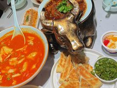 -江城小馆陕南妈妈菜·全球旅行餐厅(钟楼店)
