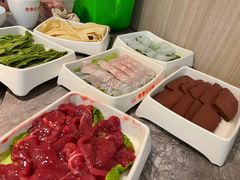 -季季红火锅(青山湖万达店)
