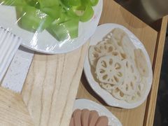 -吃城都·鱼蛙火锅(西玉龙街店)