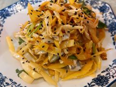 -蜗牛小馆醉乡民谣云南菜(惠新西里店)