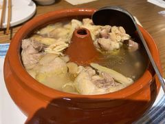 松茸汽锅鸡-金孔雀德宏傣味餐馆(魏公村店)