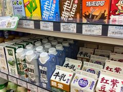 -全家便利店(兴贤路店)