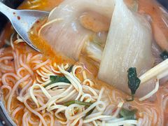 -小街曹师傅砂锅麻辣烫(亚泰大街店)