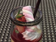 -亮马河饭店翠雅咖啡厅