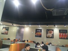 大堂-锦园春香港茶餐厅(西海湾旗舰店)