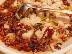 水煮鲶鱼-龙门阵茶屋川菜馆(武康路店)