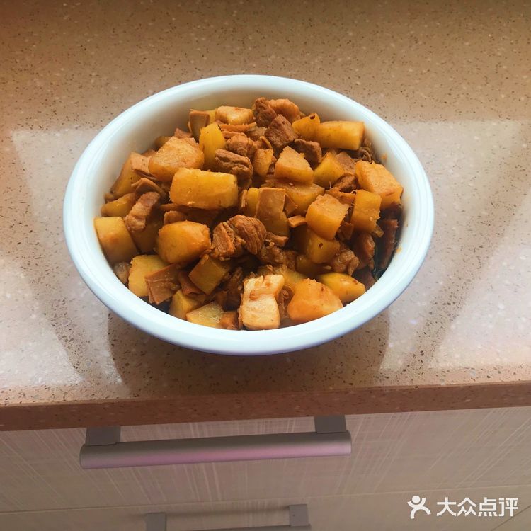 土豆炖肉家常做法