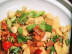 -姜君·千岛湖鱼头馆(浦东大道店)