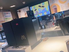 -麦当劳(郑州东高铁站店)
