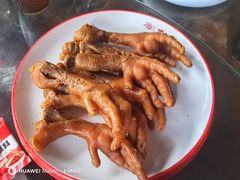 -老鼎万春卤菜(五代传承创始老店)