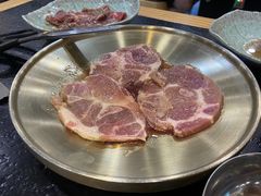 -臻牛烤肉