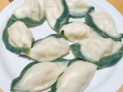 白菜猪肉馅饺-关东小磨东北菜(上海长风大悦城店)