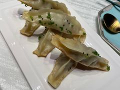 爆浆牛肉锅贴-柒园·三十年创意杭帮菜(龙湖滨江天街店)