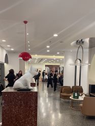 -SWANK SALON