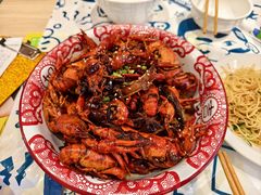 -松哥油焖大虾.小龙虾.黑鸭煲(海岸城店)