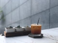 -UNI UNI(环亚凯瑟琳店)