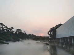 -罗红摄影艺术馆