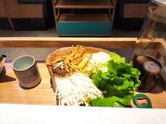 菌菇蔬菜拼盘-周渝食惦酸菜鱼(惠南店)