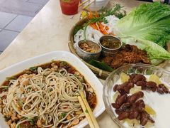-啰啰冰屋(景洪总店)