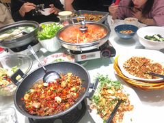 -味上湘菜馆(河马店)