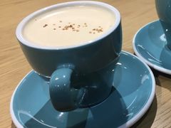 榛果拿铁-Hiwork cafe(新街高和店)