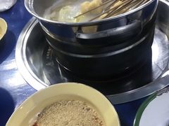 -马路边边·成都串串(翠柏路店)