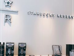 -星巴克臻选(上海淮海百盛购物中心店)