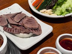 -萨拉伯尔(燕莎友谊商城店)